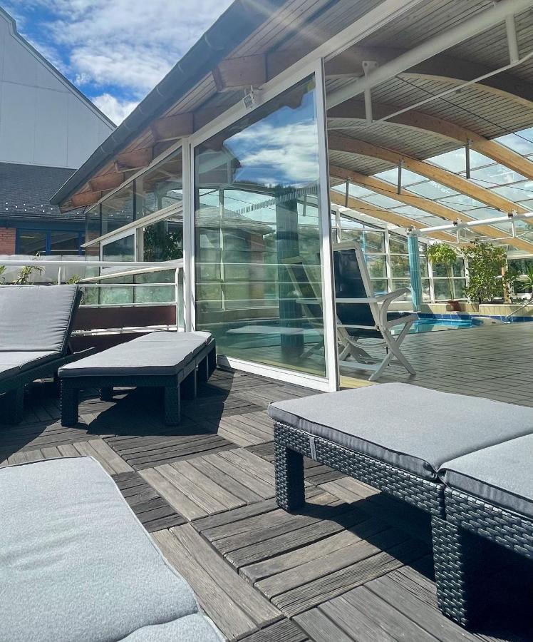 Logis Hotel Regina ラ・ブルブール エクステリア 写真